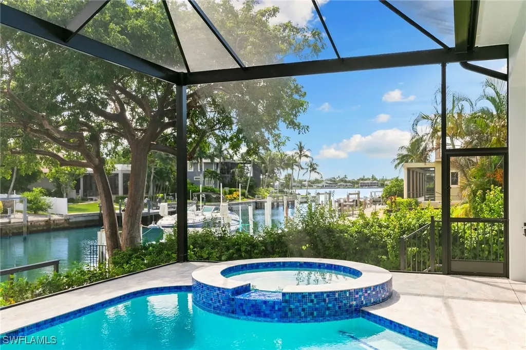 511 Alameda Court Marco Island FL 34145
