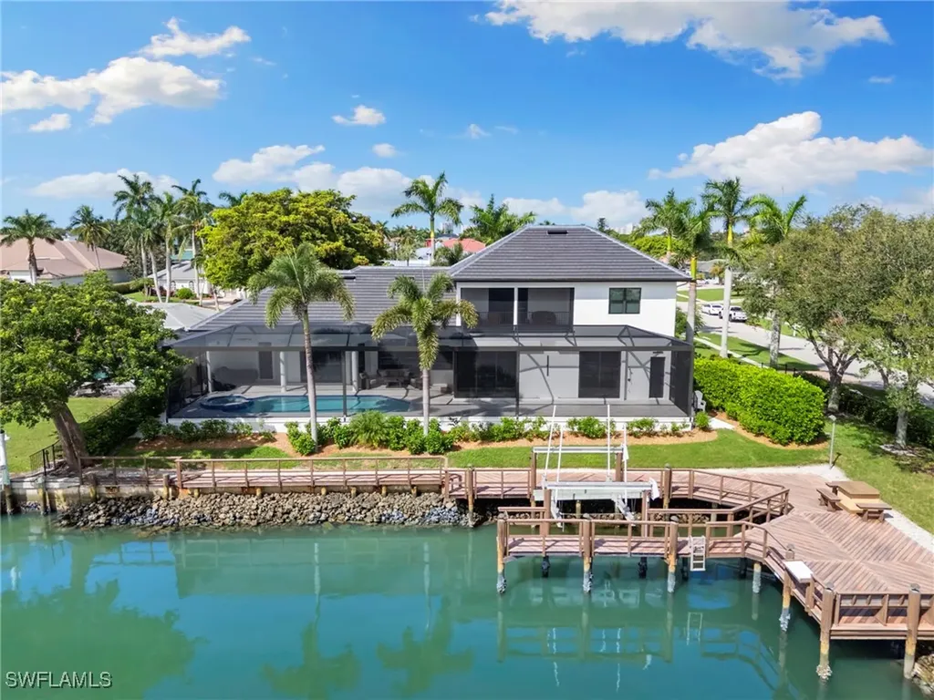 511 Alameda Court Marco Island FL 34145