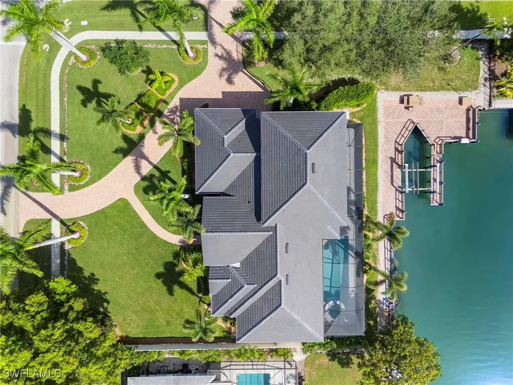511 Alameda Court Marco Island FL 34145