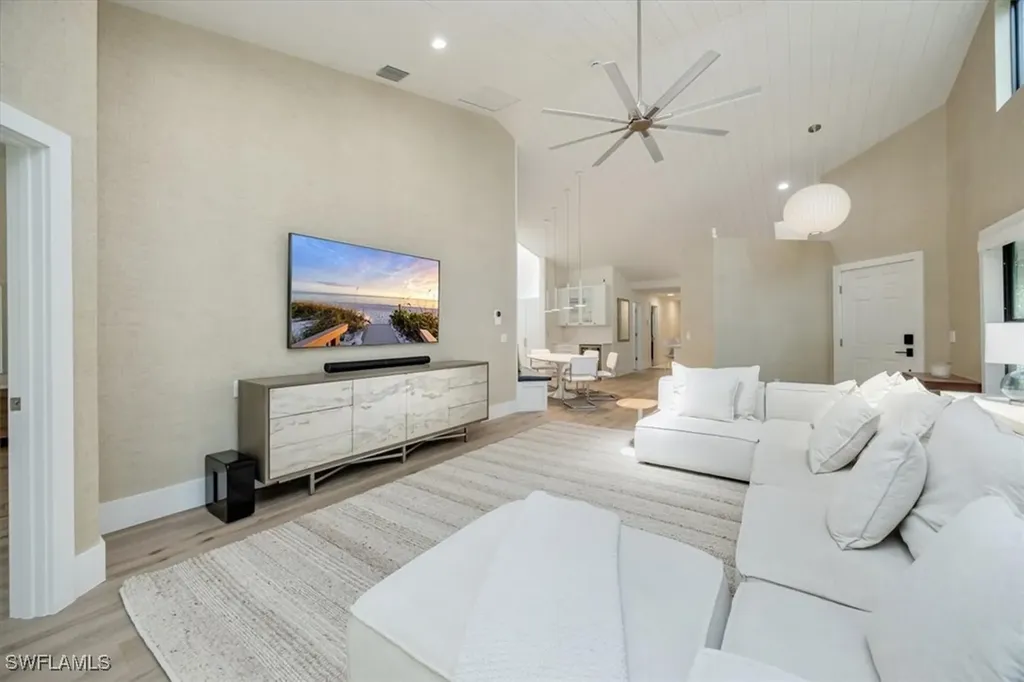 6626 Trident Way Naples FL 34108