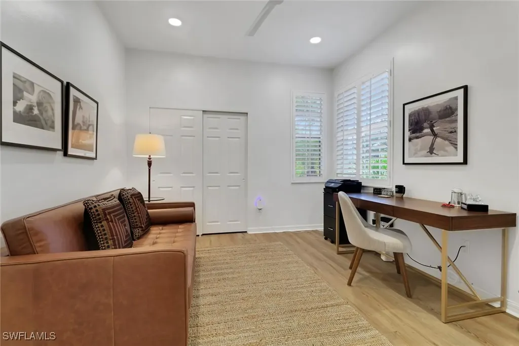 1590 Clermont Drive Naples FL 34109