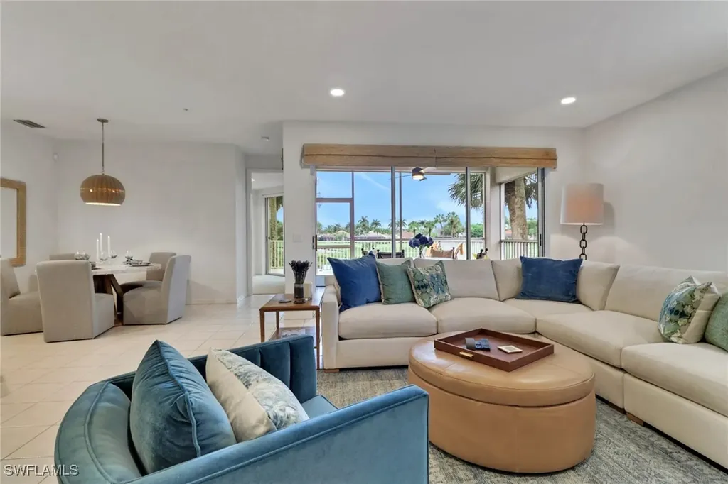 1590 Clermont Drive Naples FL 34109