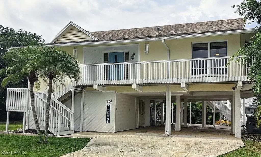 1800 Woodbine Court Marco Island FL 34145