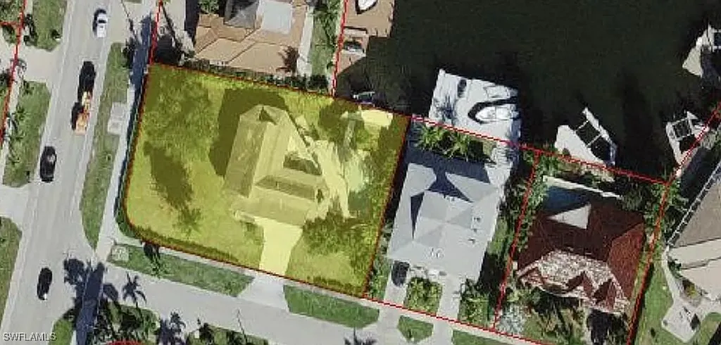 1800 Woodbine Court Marco Island FL 34145