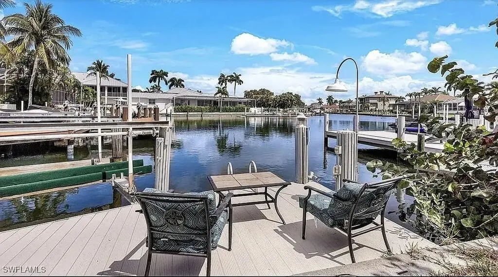 1800 Woodbine Court Marco Island FL 34145
