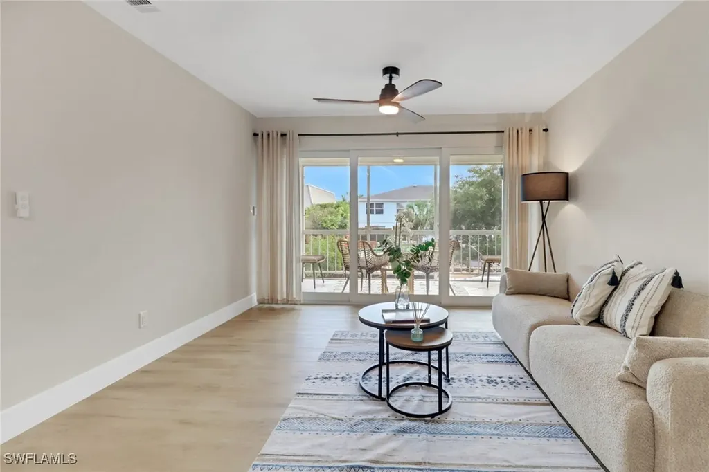 1195 Clam Court Naples FL 34102