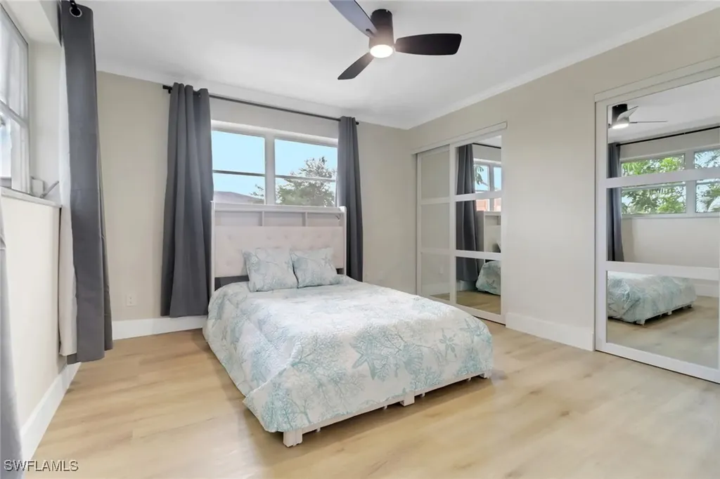 1195 Clam Court Naples FL 34102