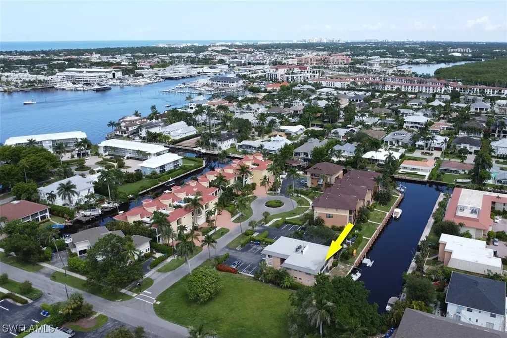 1195 Clam Court Naples FL 34102