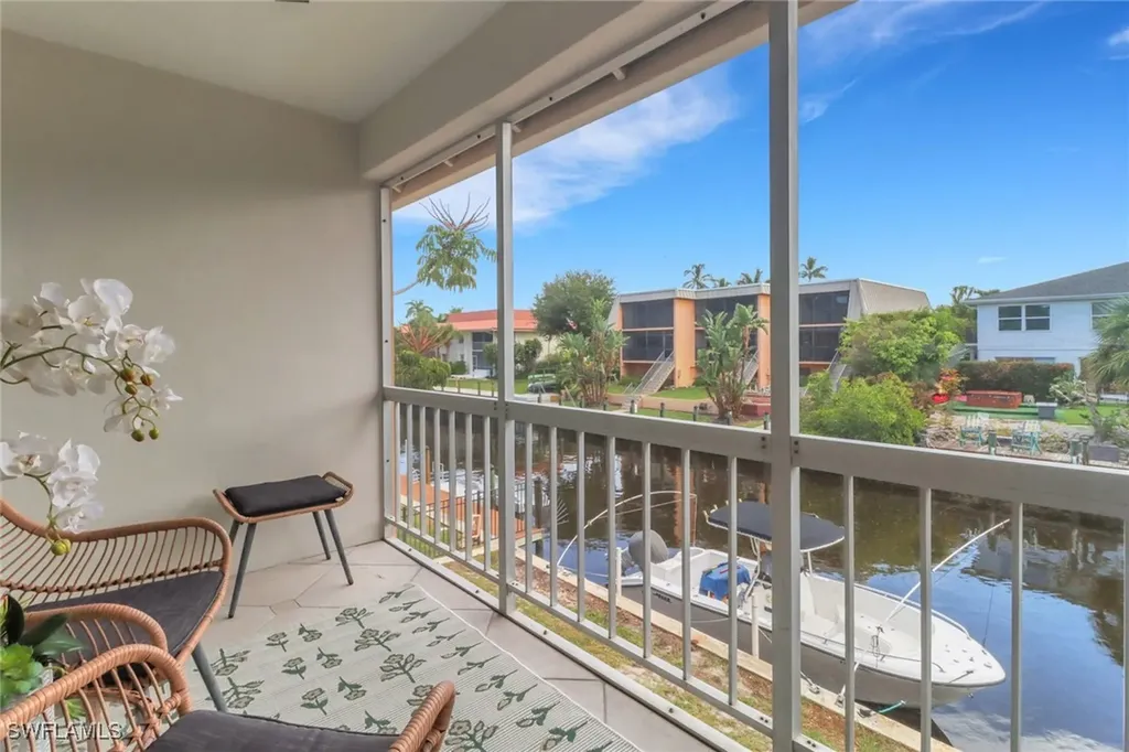 1195 Clam Court Naples FL 34102