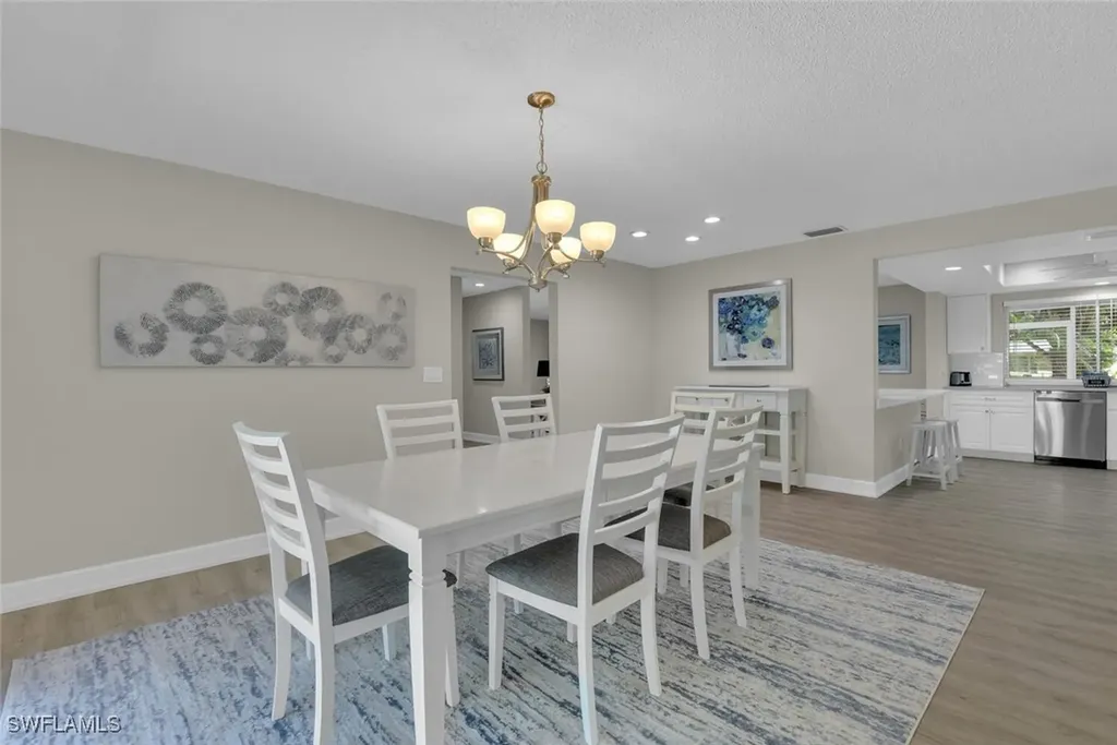 150 1st Avenue N Naples FL 34102