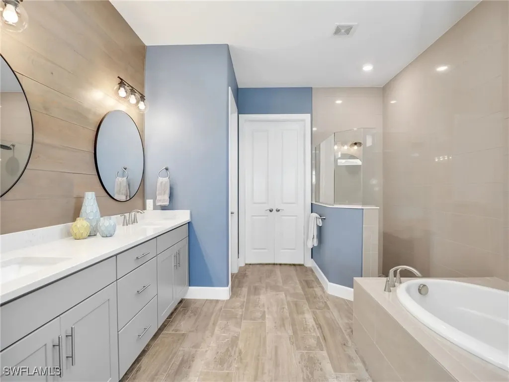 14382 Pine Hollow Drive Estero FL 33928