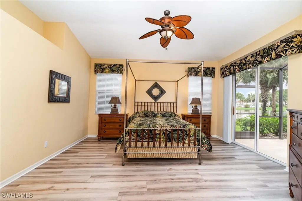 10274 Cape Roman Road Bonita Springs FL 34135