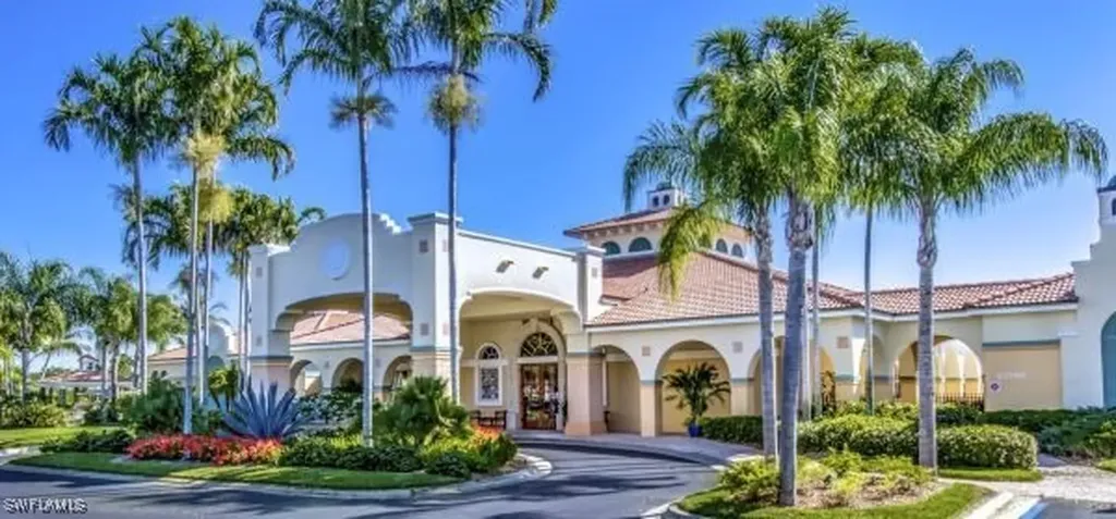 10274 Cape Roman Road Bonita Springs FL 34135