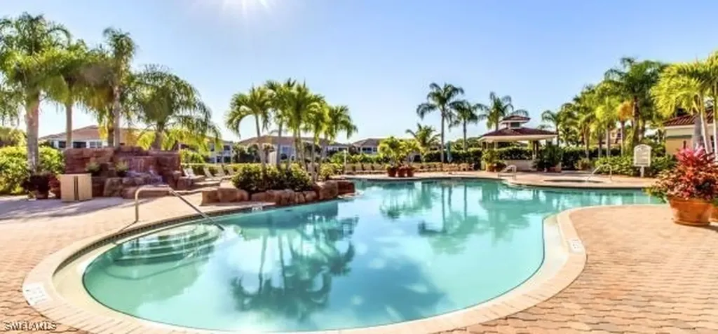 10274 Cape Roman Road Bonita Springs FL 34135