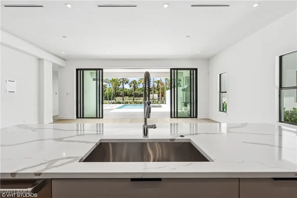 19044 Via Messina Way Miromar Lakes FL 33913