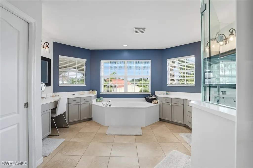 21505 Langholm Run Estero FL 33928