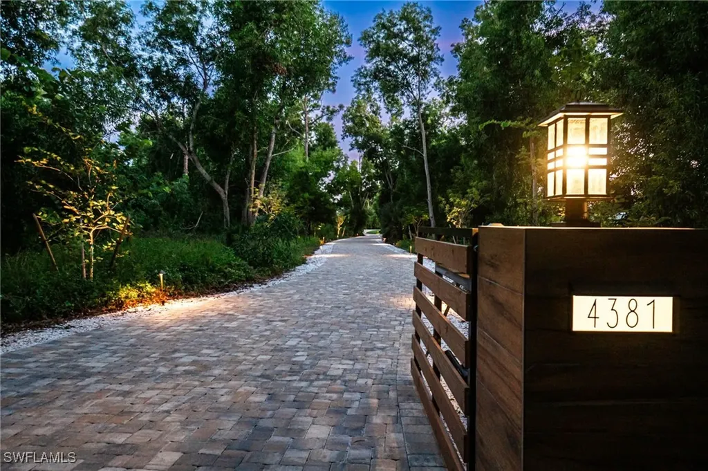 4381 Broadway Avenue W Estero FL 33928