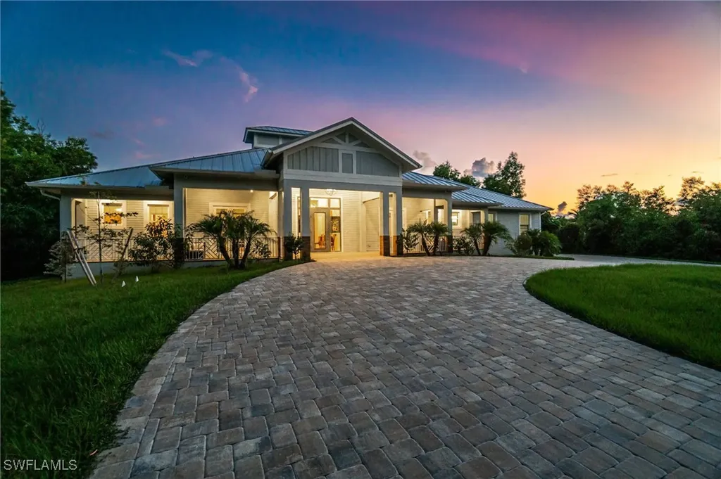 4381 Broadway Avenue W Estero FL 33928