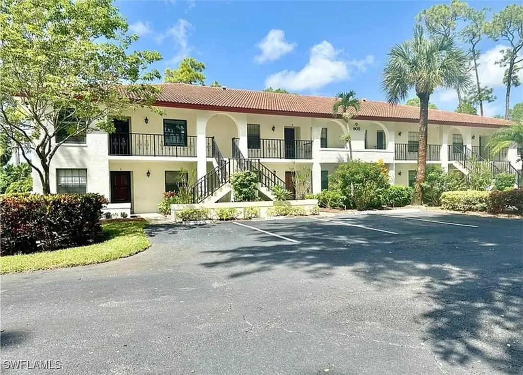 905 Augusta Boulevard Naples FL 34113