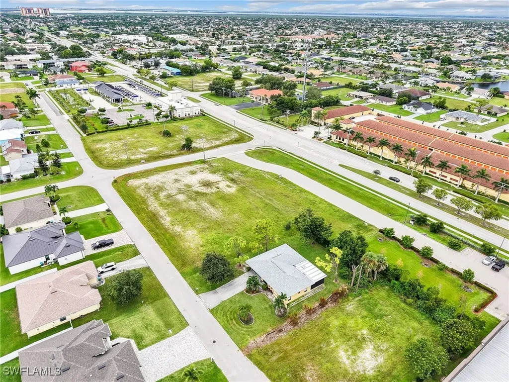 4441 Chiquita Boulevard S Cape Coral FL 33914