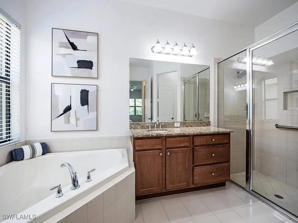 3487 Pacific Drive Naples FL 34119