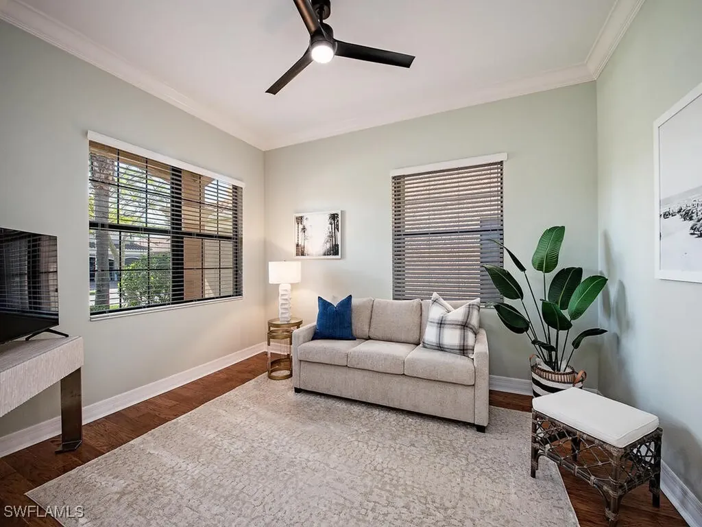3487 Pacific Drive Naples FL 34119