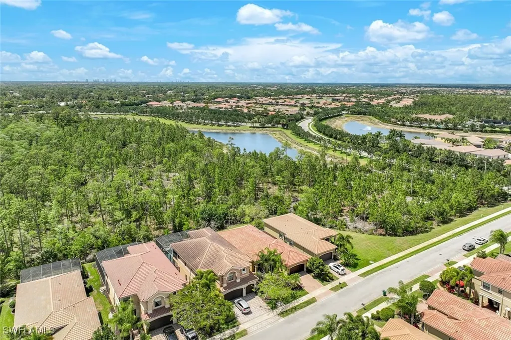 3487 Pacific Drive Naples FL 34119
