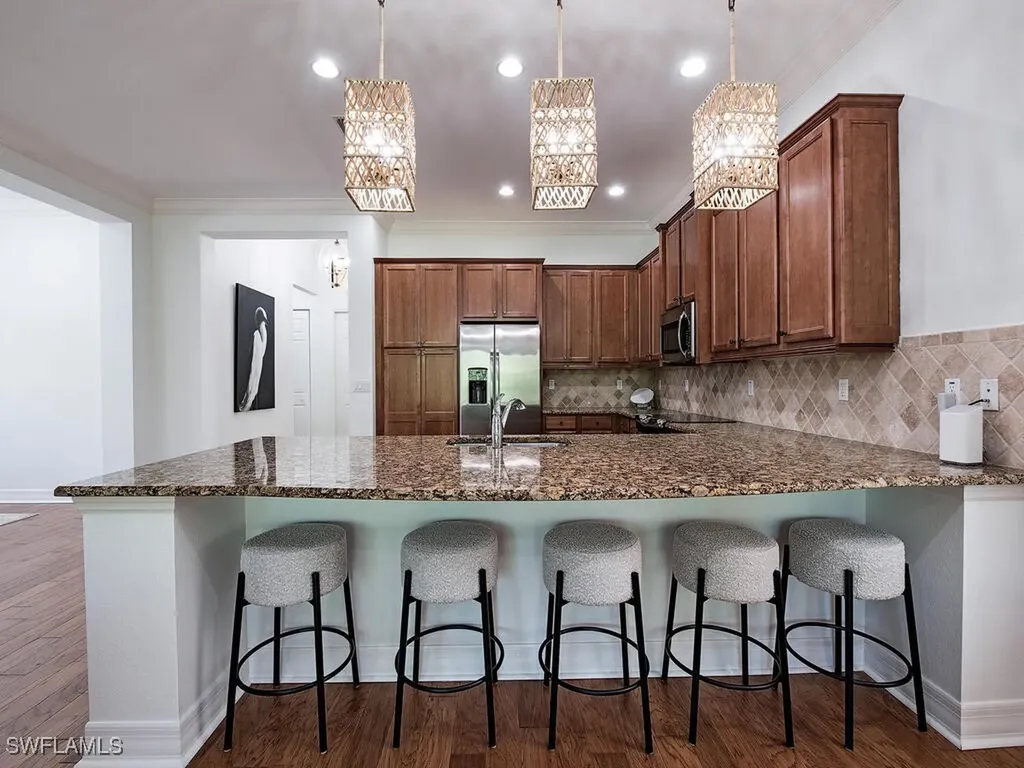 3487 Pacific Drive Naples FL 34119
