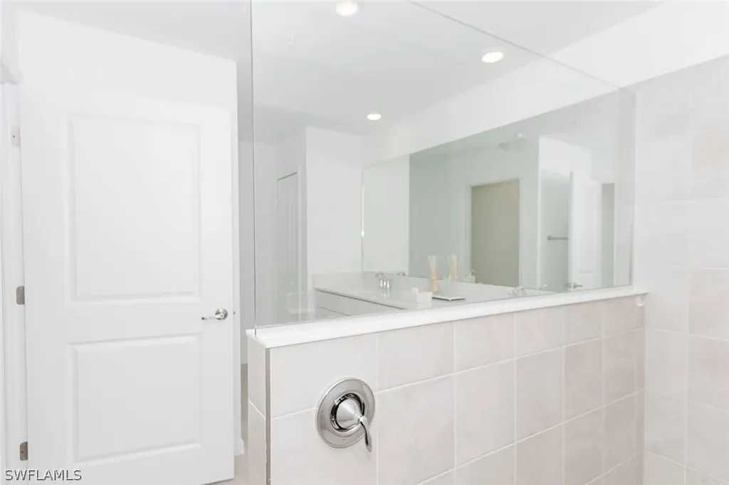 5661 Melbourne Court Ave Maria FL 34142