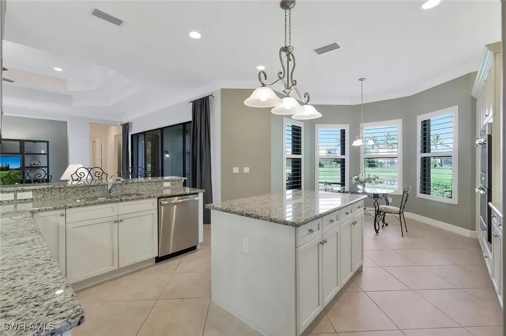 3384 Atlantic Circle Naples FL 34119
