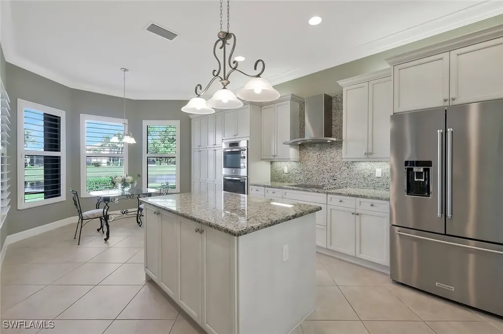 3384 Atlantic Circle Naples FL 34119