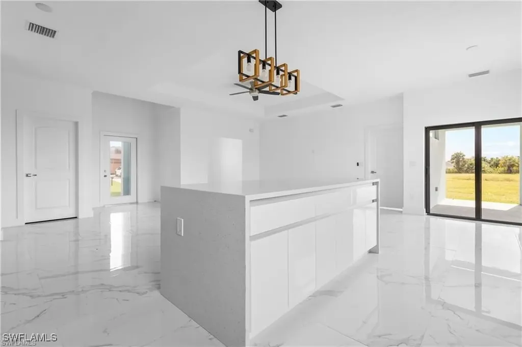 1806 NE 21st Place Cape Coral FL 33909
