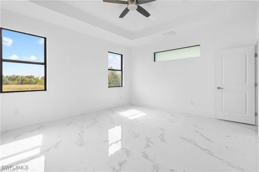 1806 NE 21st Place Cape Coral FL 33909