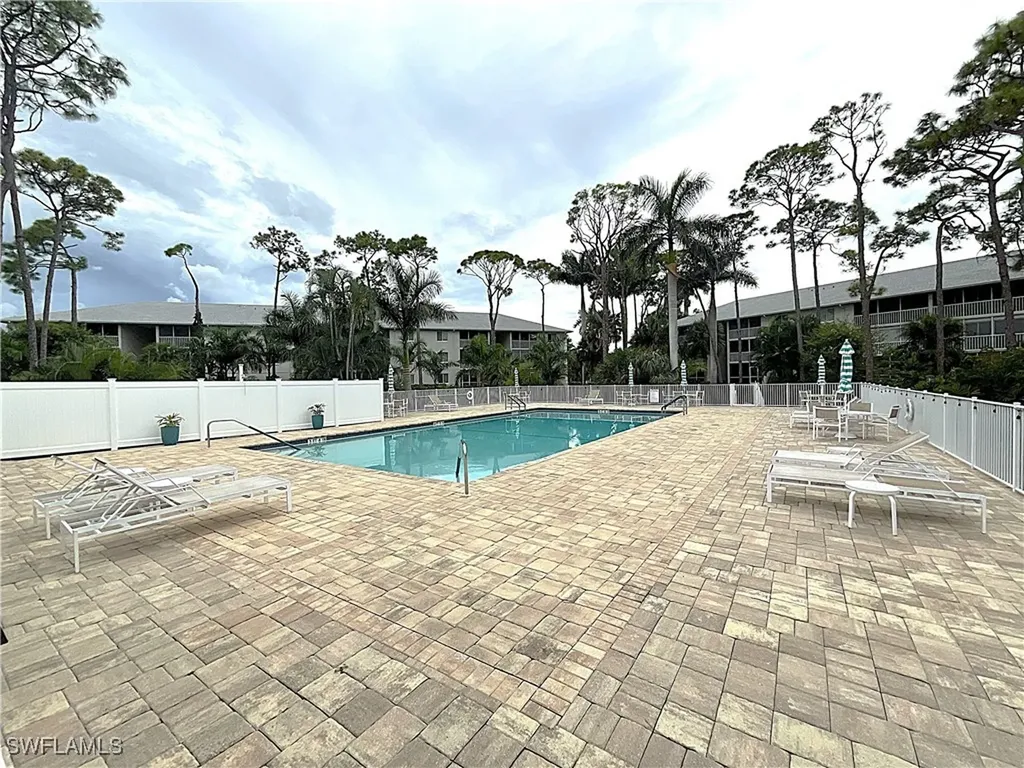 3002 Sandpiper Bay Circle Naples FL 34112