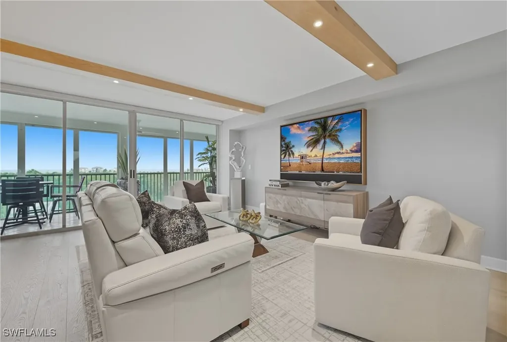 7515 Pelican Bay Boulevard Naples FL 34108