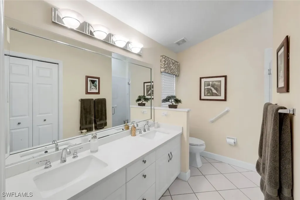 5867 Northridge Drive N Naples FL 34110