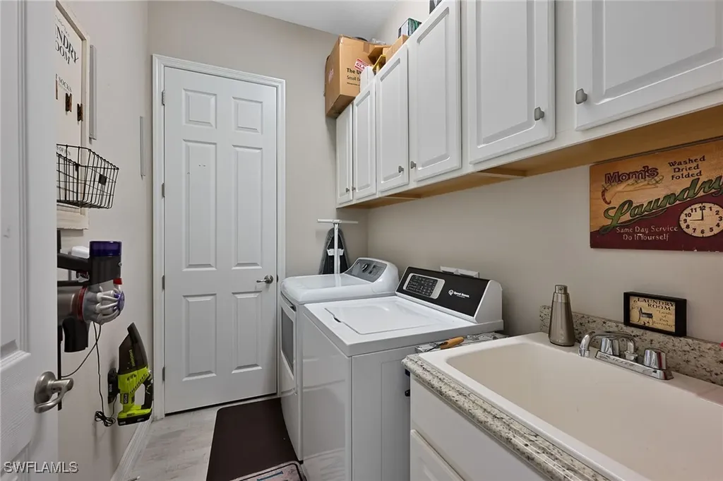 19046 Elston Way Estero FL 33928