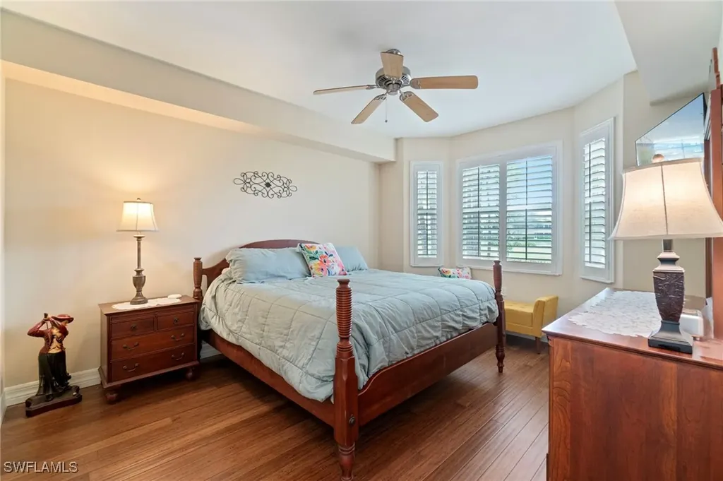 3977 Bishopwood Court E Naples FL 34114