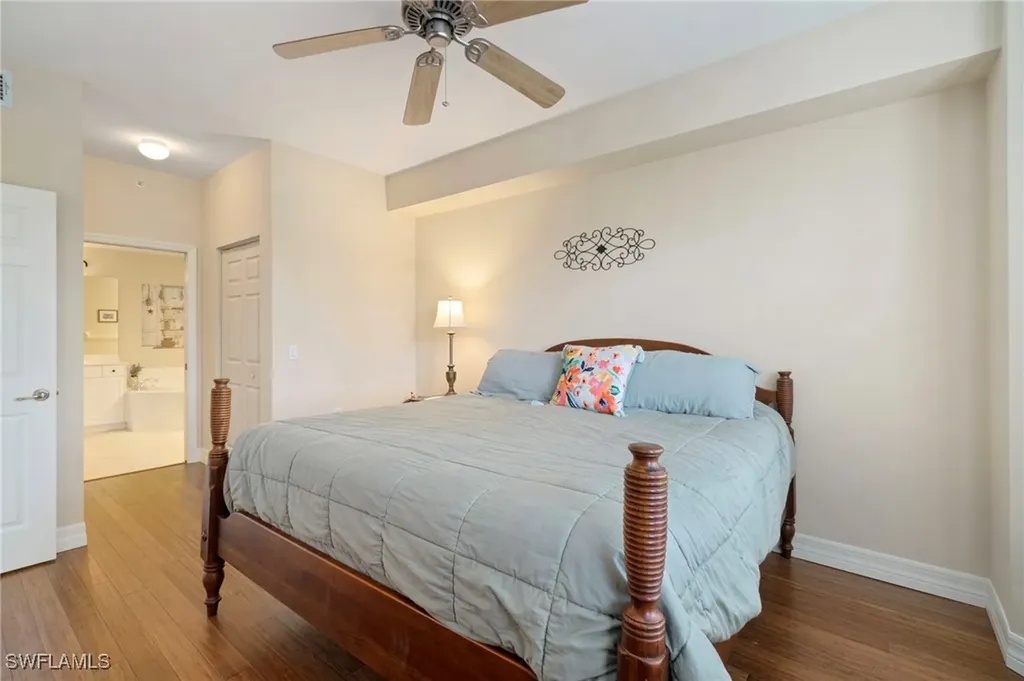 3977 Bishopwood Court E Naples FL 34114