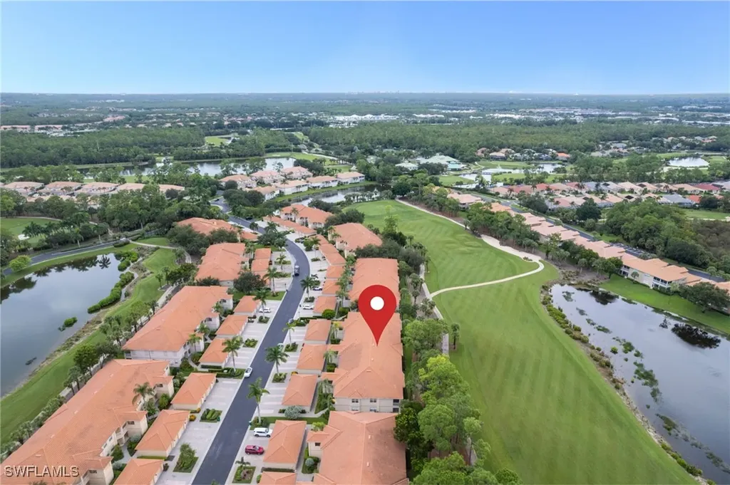 3977 Bishopwood Court E Naples FL 34114