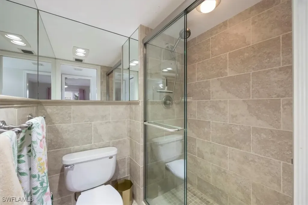 1518 Oyster Catcher Point Naples FL 34105