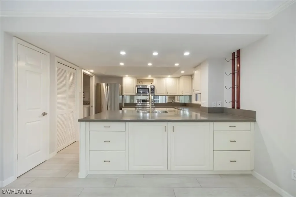 1518 Oyster Catcher Point Naples FL 34105