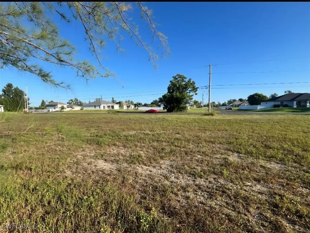 2130 NE 35th Lane Cape Coral FL 33909