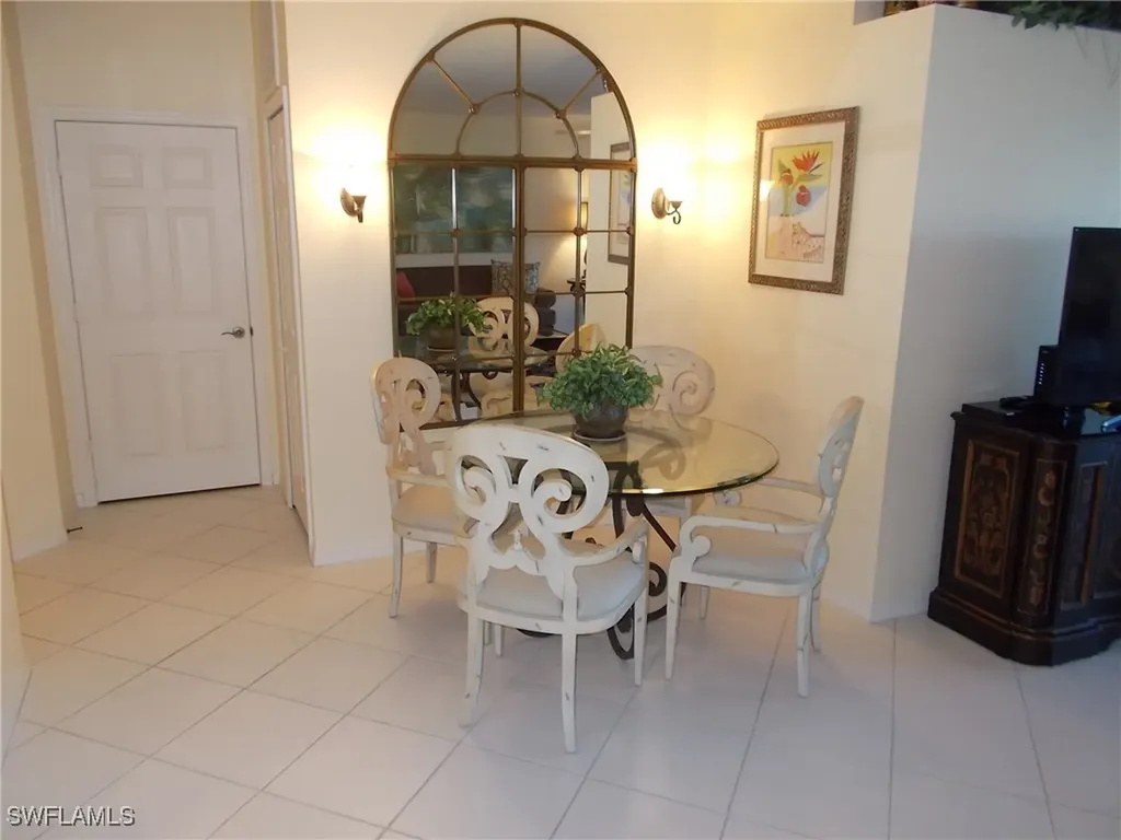 5693 Heron Lane Naples FL 34110