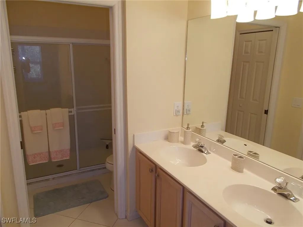 5693 Heron Lane Naples FL 34110
