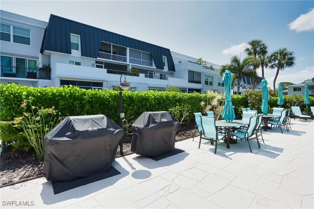 4200 Belair Lane Naples FL 34103