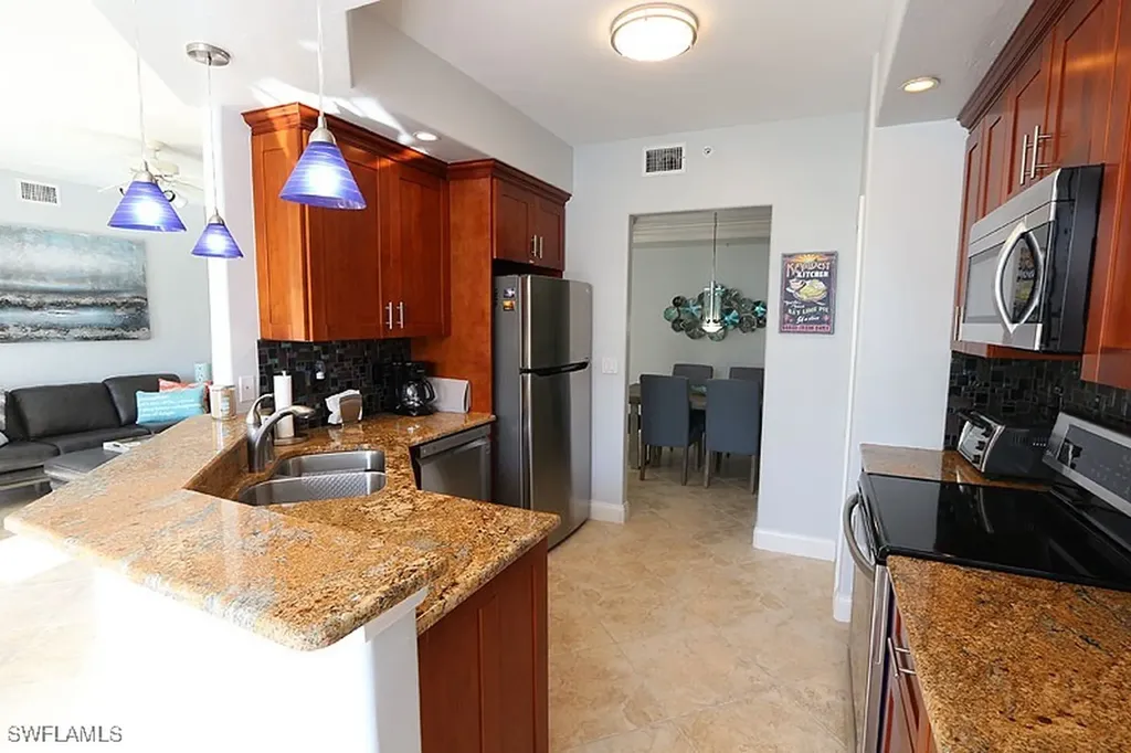2110 Arielle Drive Naples FL 34109