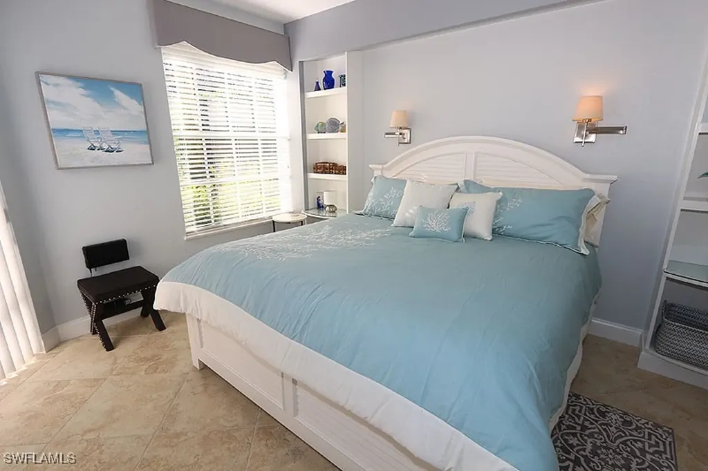 2110 Arielle Drive Naples FL 34109