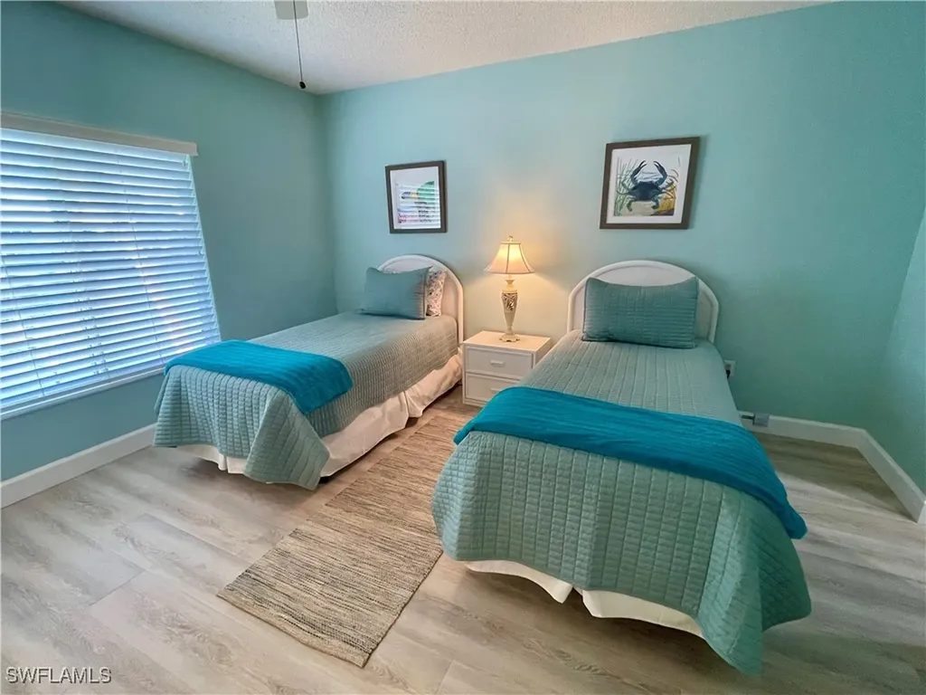784 Willowbrook Drive Naples FL 34108