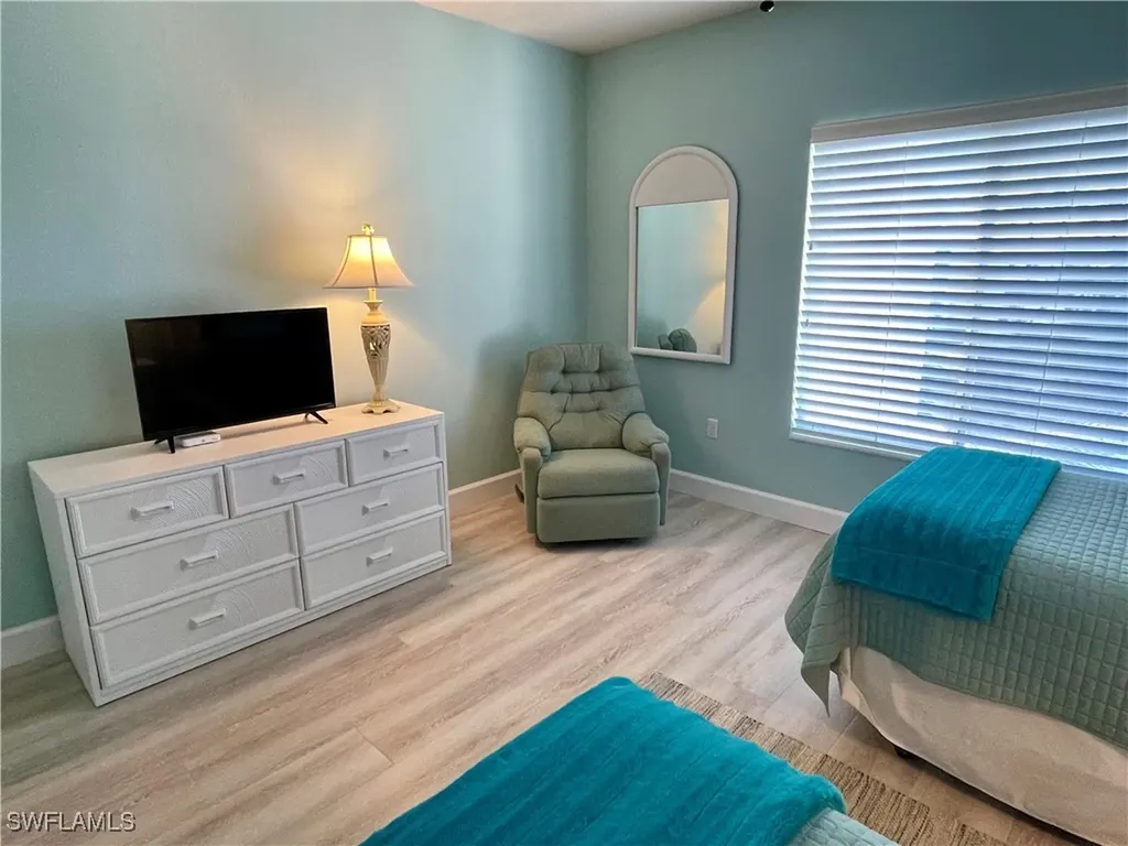 784 Willowbrook Drive Naples FL 34108